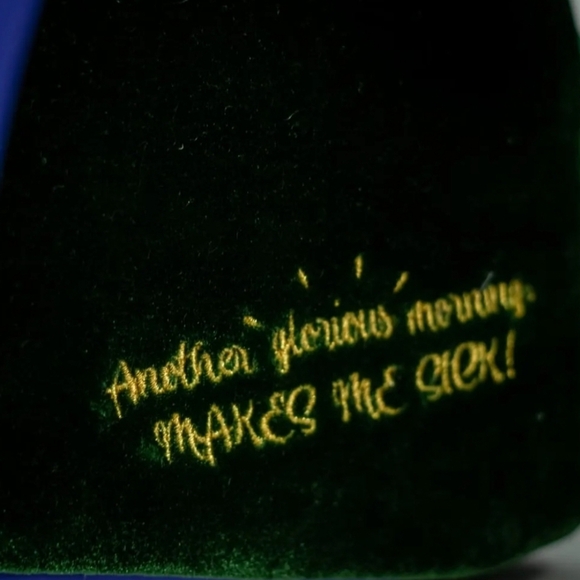 NWT Loungefly Hocus Pocus Winifred Cosplay Mini Backpack (PALM Exclusive) - Picture 4 of 5